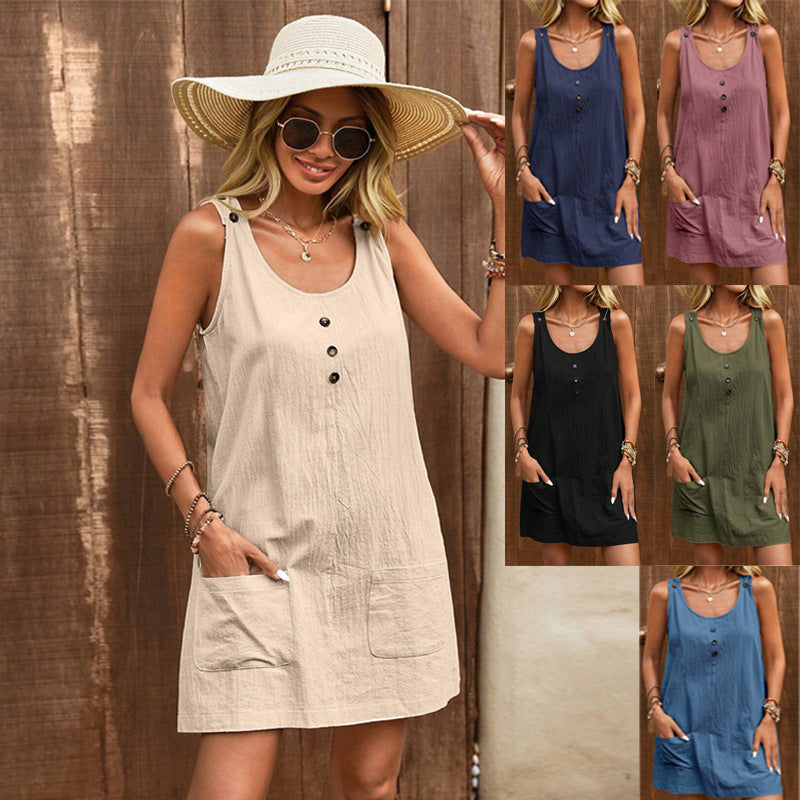 Women's casual summer dress with button details and practical pockets, size