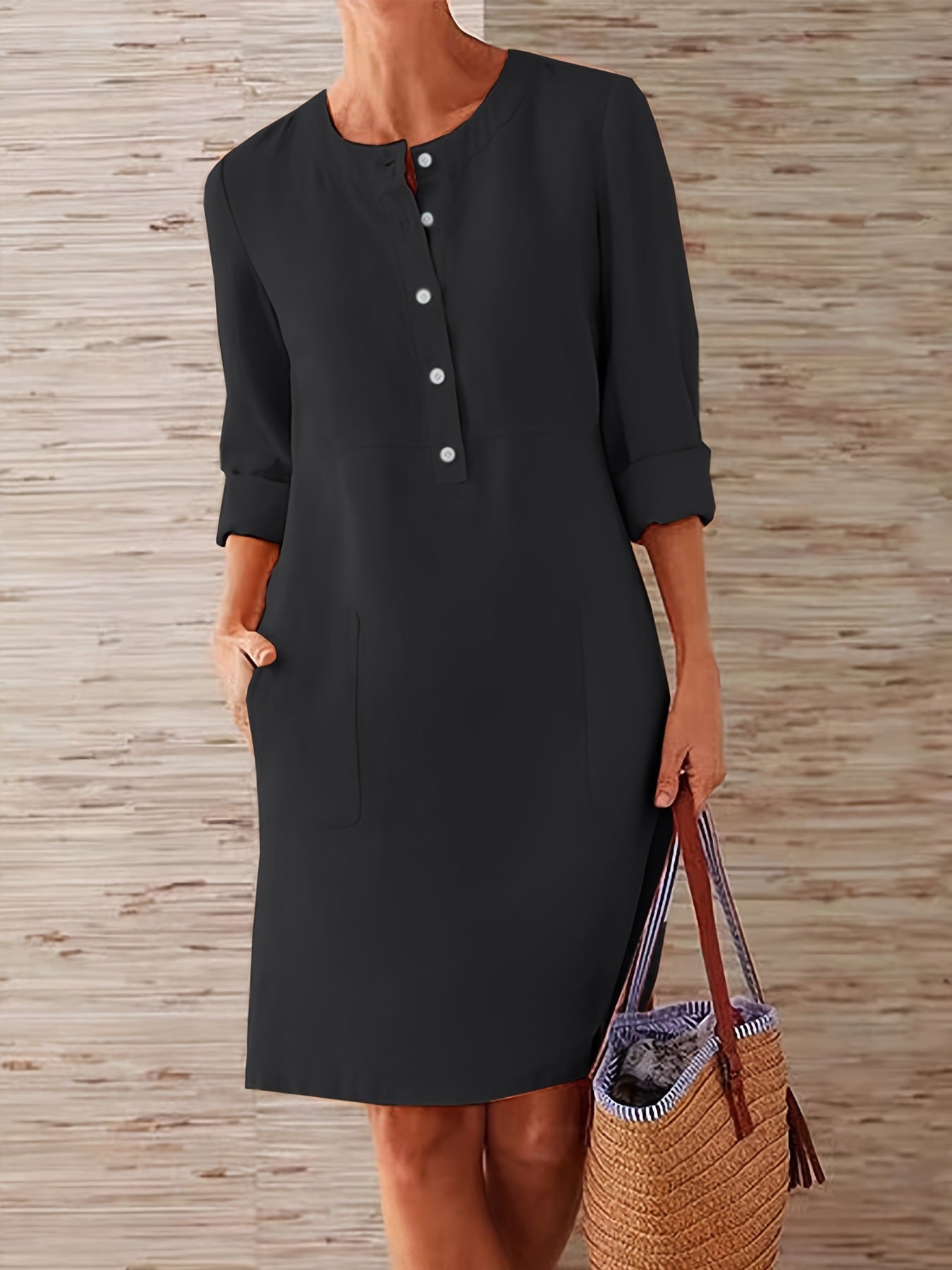 Vielseitiges Damenkleid mit Knopfleiste und praktischen Taschen, Größe