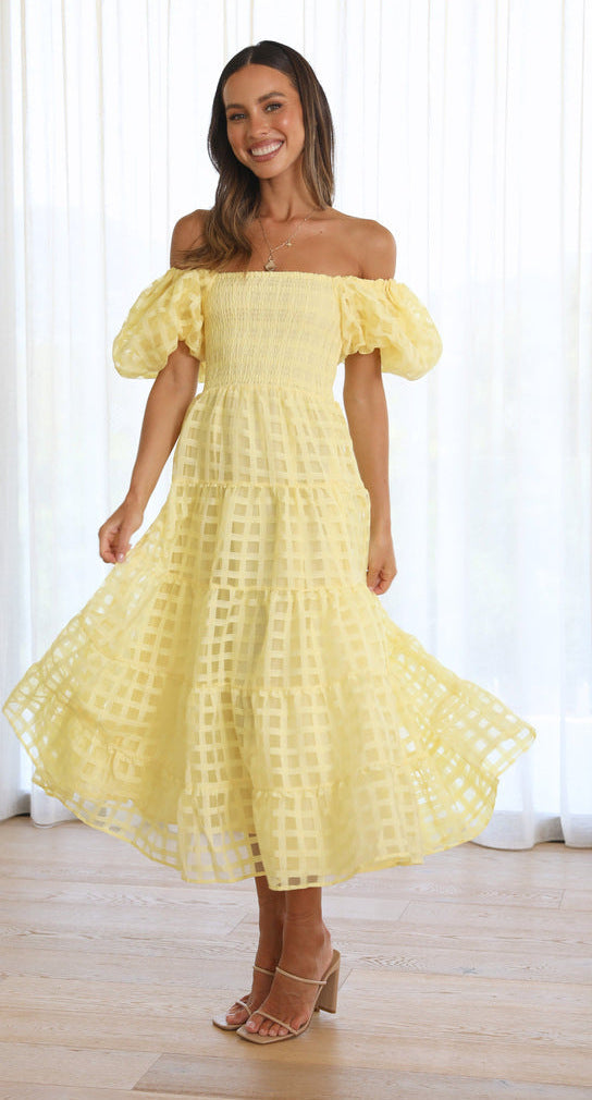 Valenzora | Women's dress with a single neck, lantern sleeves, layered seams