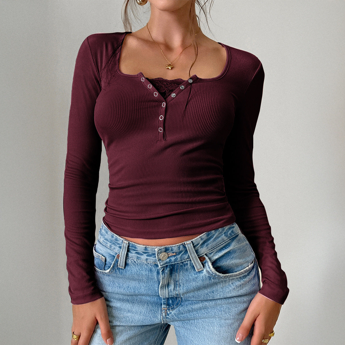 Women's long-sleeved shirt with button placket and ribbed texture, size
