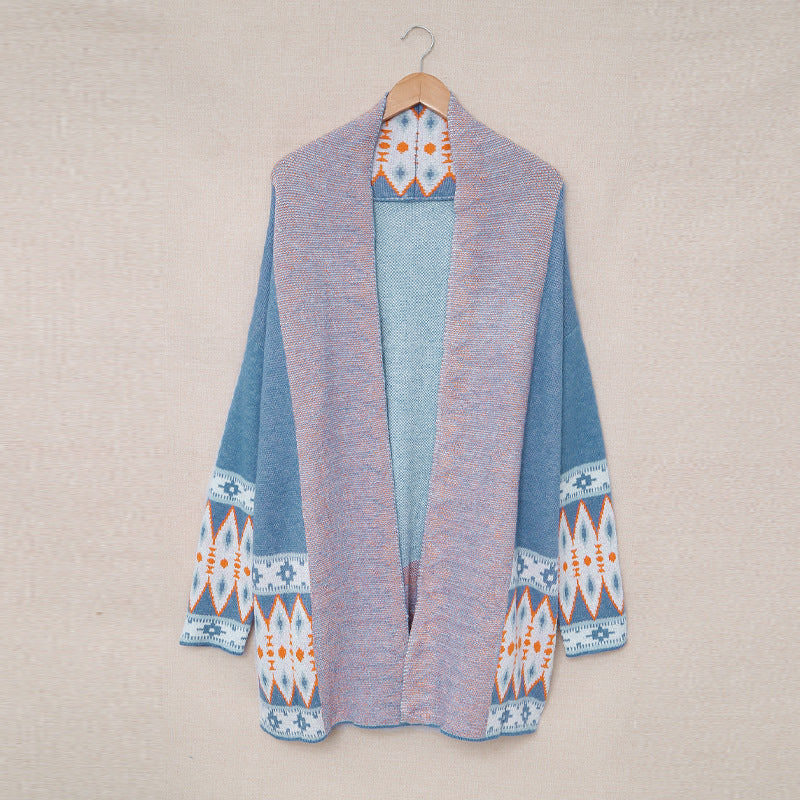Damen-Cardigan mit künstlerischem Muster und weichem Material, Größe