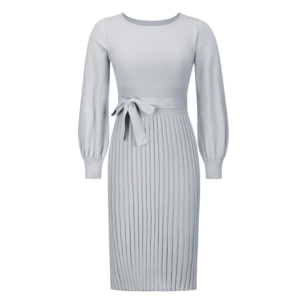 Women's knitted dress with adjustable belt and long sleeves, size