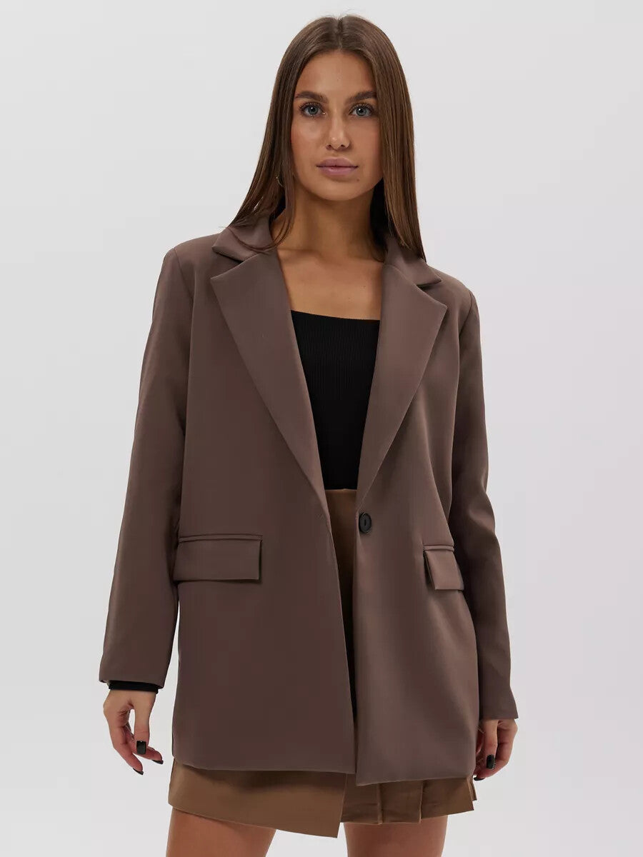 Eleganter, taillierter Damenblazer in modernem Schnitt, Größe