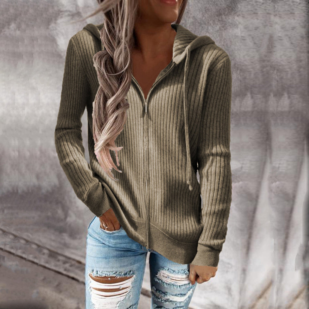 Women's hooded jacket with ribbed texture and practical pockets, size