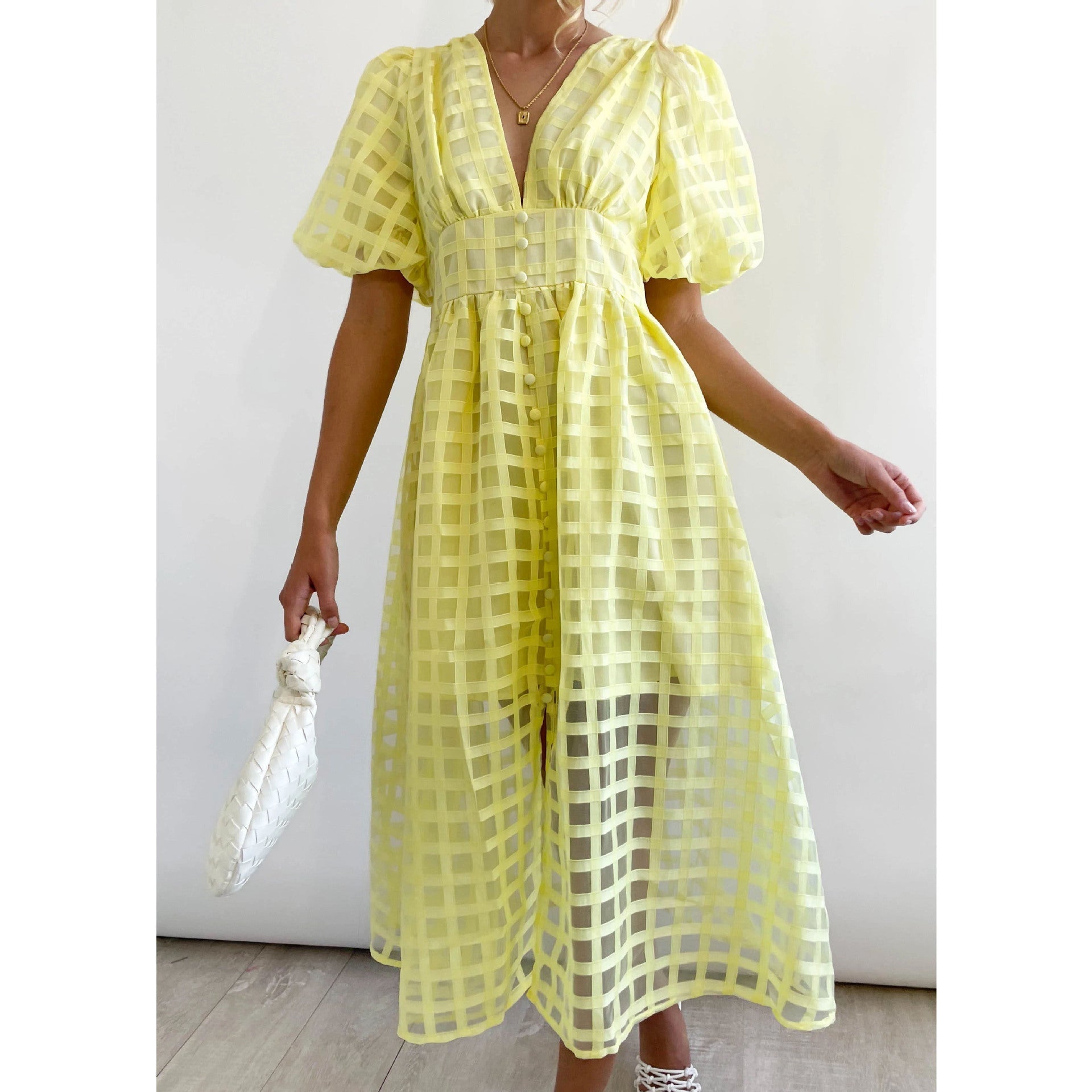 Valenzora | Midikleid mit Puffärmeln