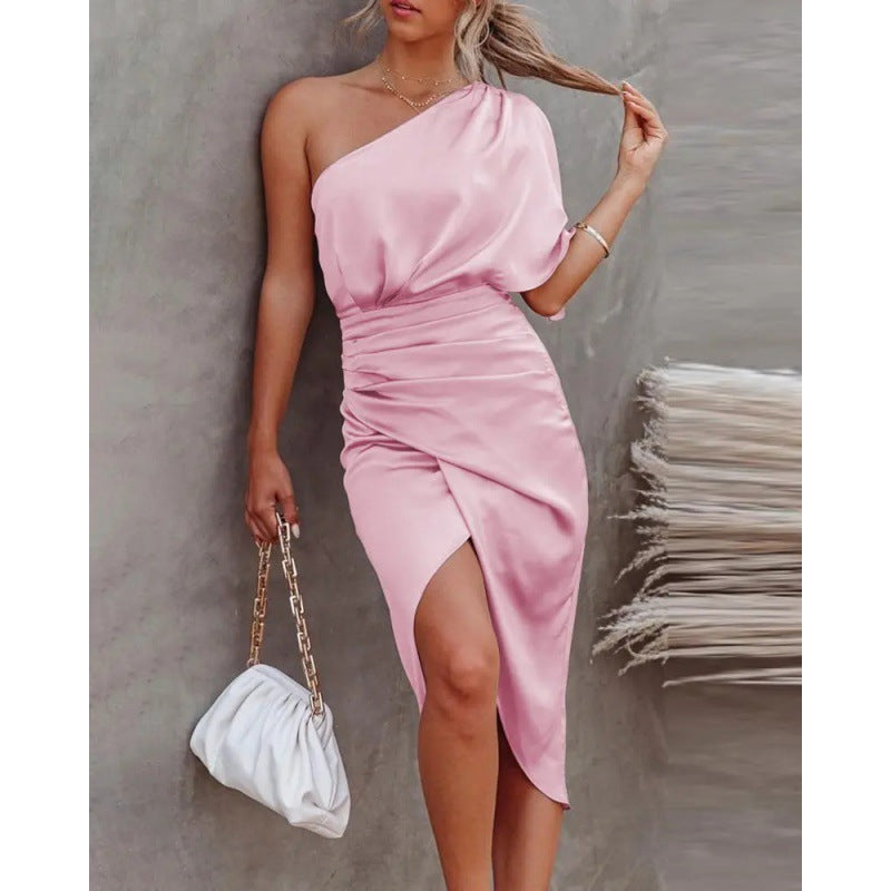 Women's chic, asymmetrical evening dress with an elegant slit and sophisticated draping, size Valenzora