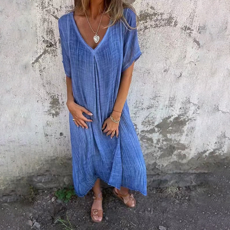Women's midi dress with a casual V-neck and airy fit, size