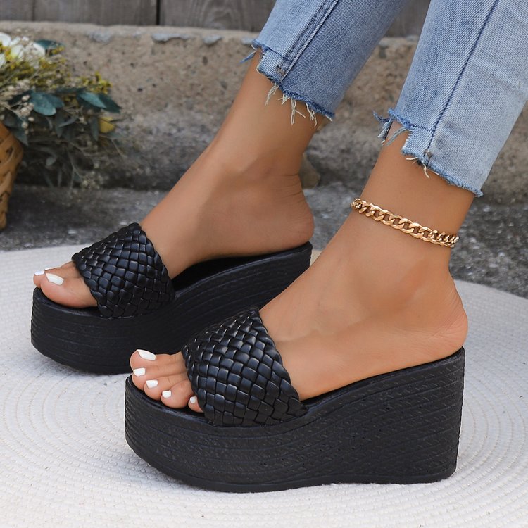 Women's wedge mules with woven upper and comfortable sole, size Valenzora