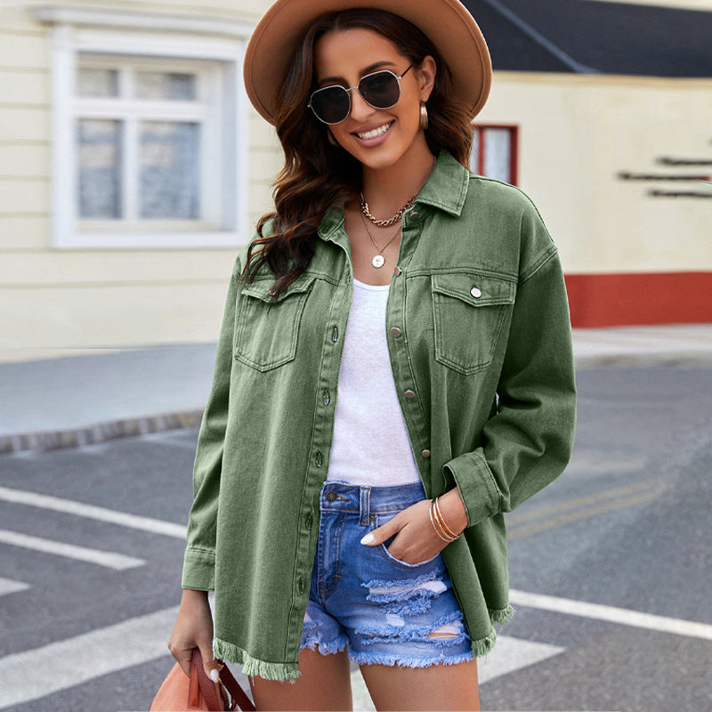 Women's denim shirt jacket with rounded hem and detachable pockets, size S