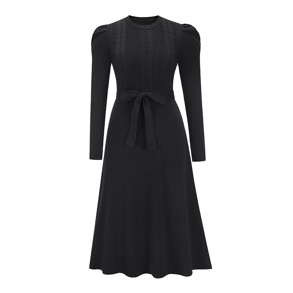 Valenzora - Knitted midi dress with round neckline
