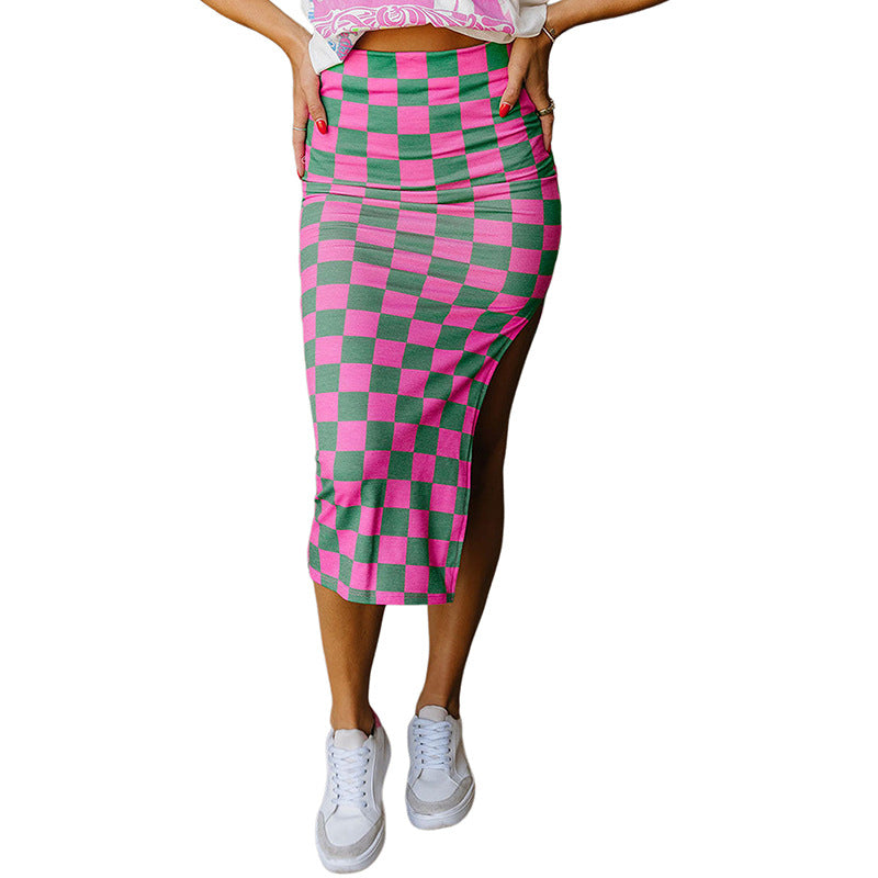 Women's midi skirt with graphic check pattern and side slit, size