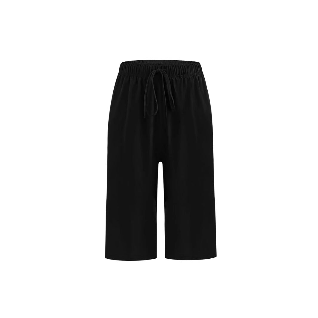 Women's sporty Bermuda shorts with elastic waistband and adjustable drawstring, size S