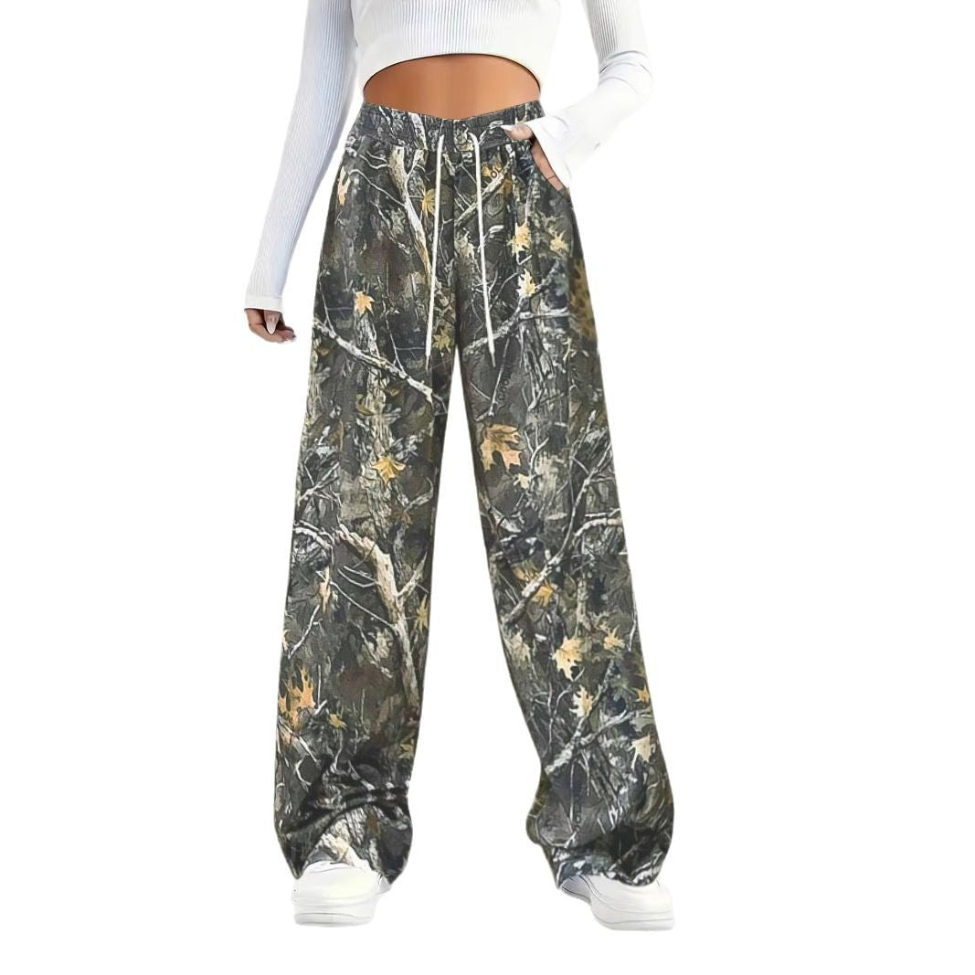 Bequeme Damen-Cargohose im trendigen Camouflage-Design, Größe