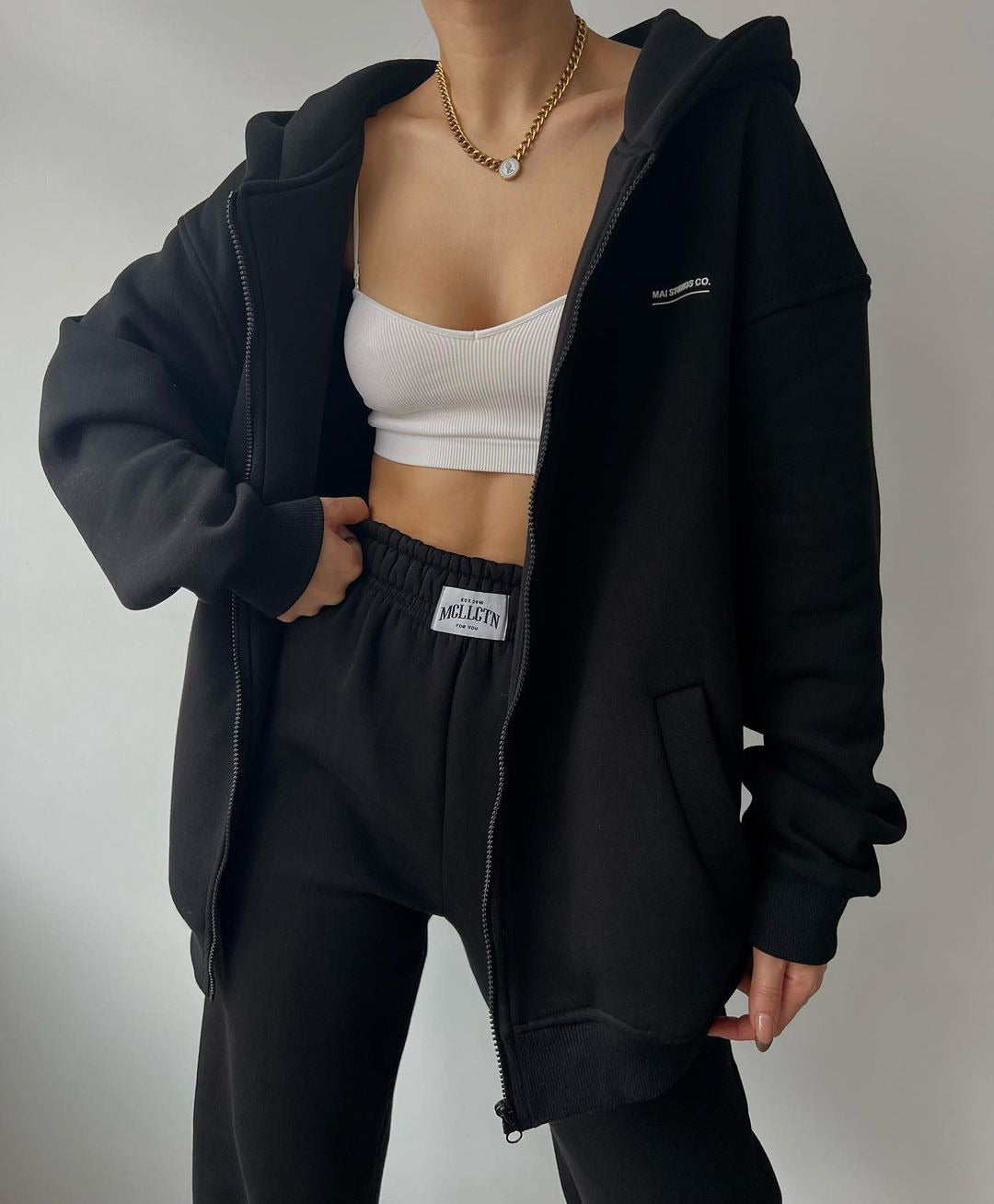 Damen Freizeit-Oversized-Kapuzenpullover mit durchgehendem Reißverschluss und praktischen Kängurutaschen, Größe S
