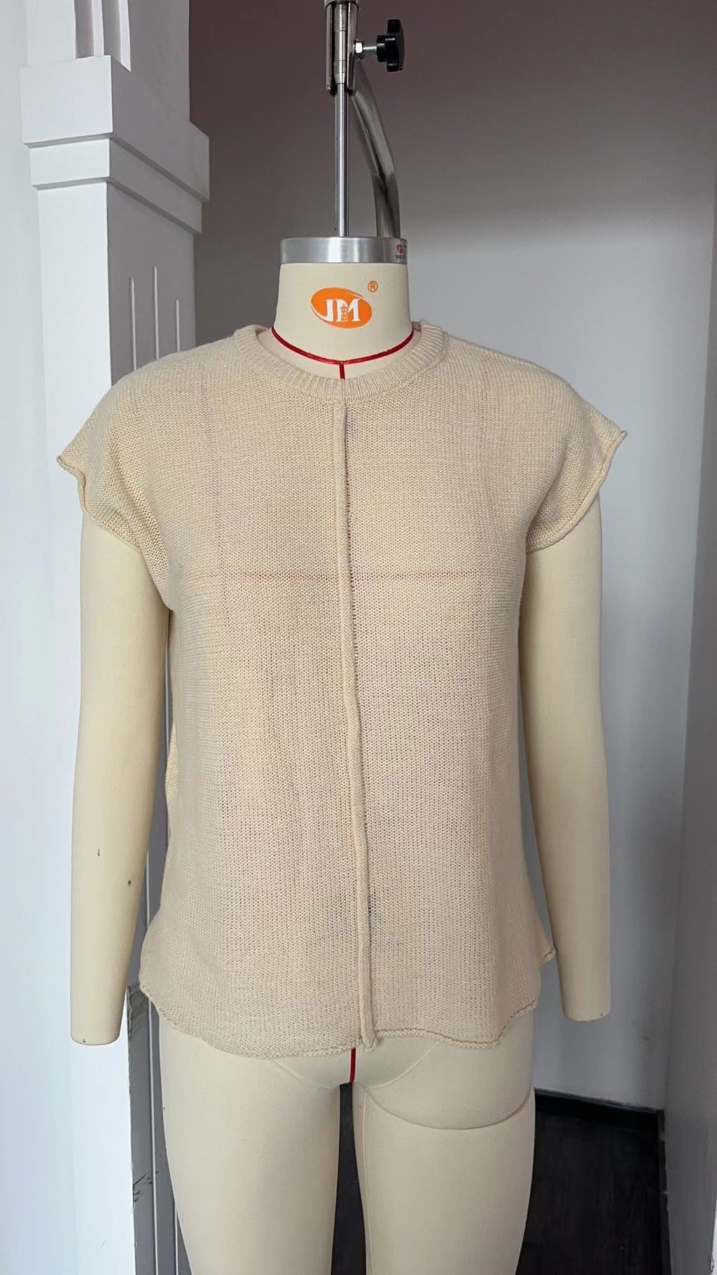 Women's casual short-sleeved knit top with a textured design, size Valenzora