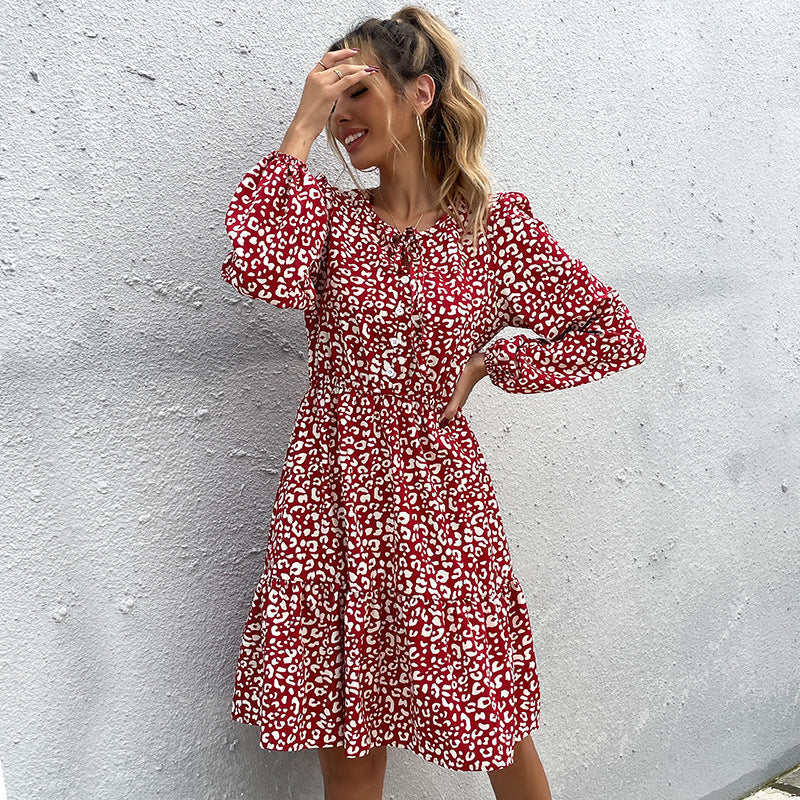 Damen Midi-Kleid mit floralem Animal-Print und eleganter Knopfleiste, Größe