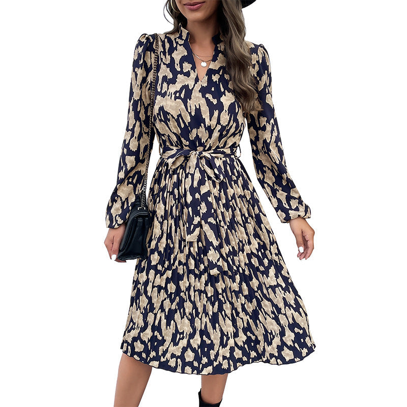 Damen Midikleid mit tailliertem Schnitt und modischem Bindegürtel, Größe S