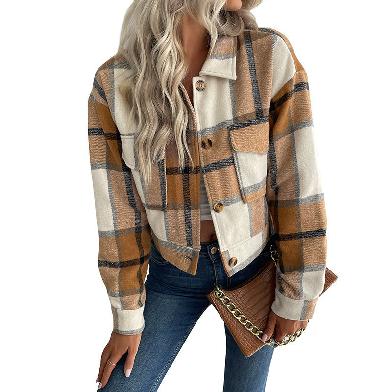 Women's cropped plaid jacket with practical pockets and fashionable details, size S