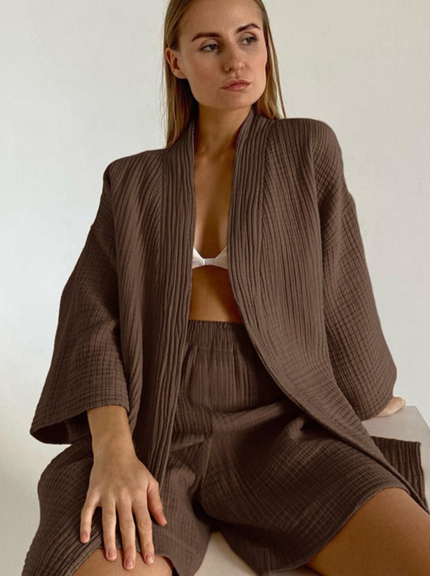 Valenzora Set für Zuhause: Locker sitzender Cardigan und Shorts