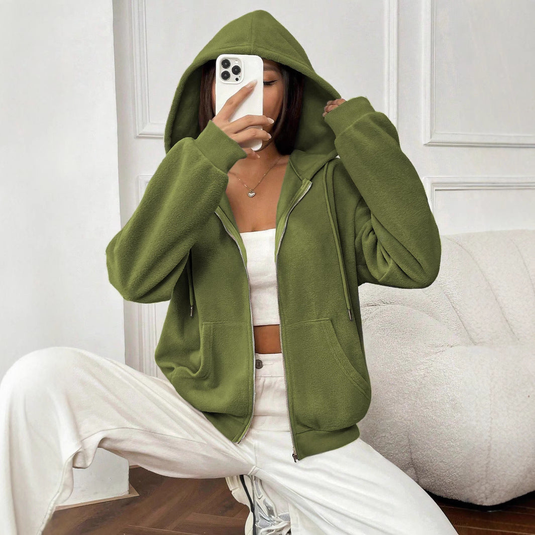 Women's fleece jacket with hood and practical pockets, size