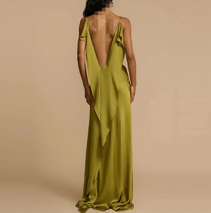 Damenabendkleid mit tiefem Rückenausschnitt und eleganten Rüschendetails, Größe [Größe fehlt]