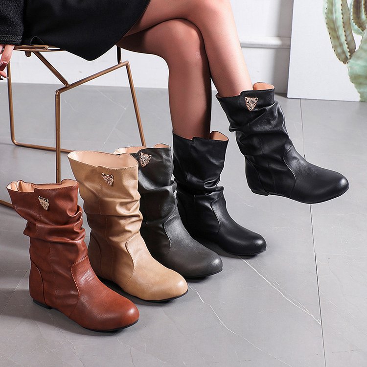 Women's fashionable boots with a casual pleated design and elegant heel, size S