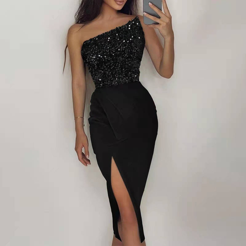 Damen-Abendkleid mit asymmetrischem Design und funkelnden Pailletten, Größe