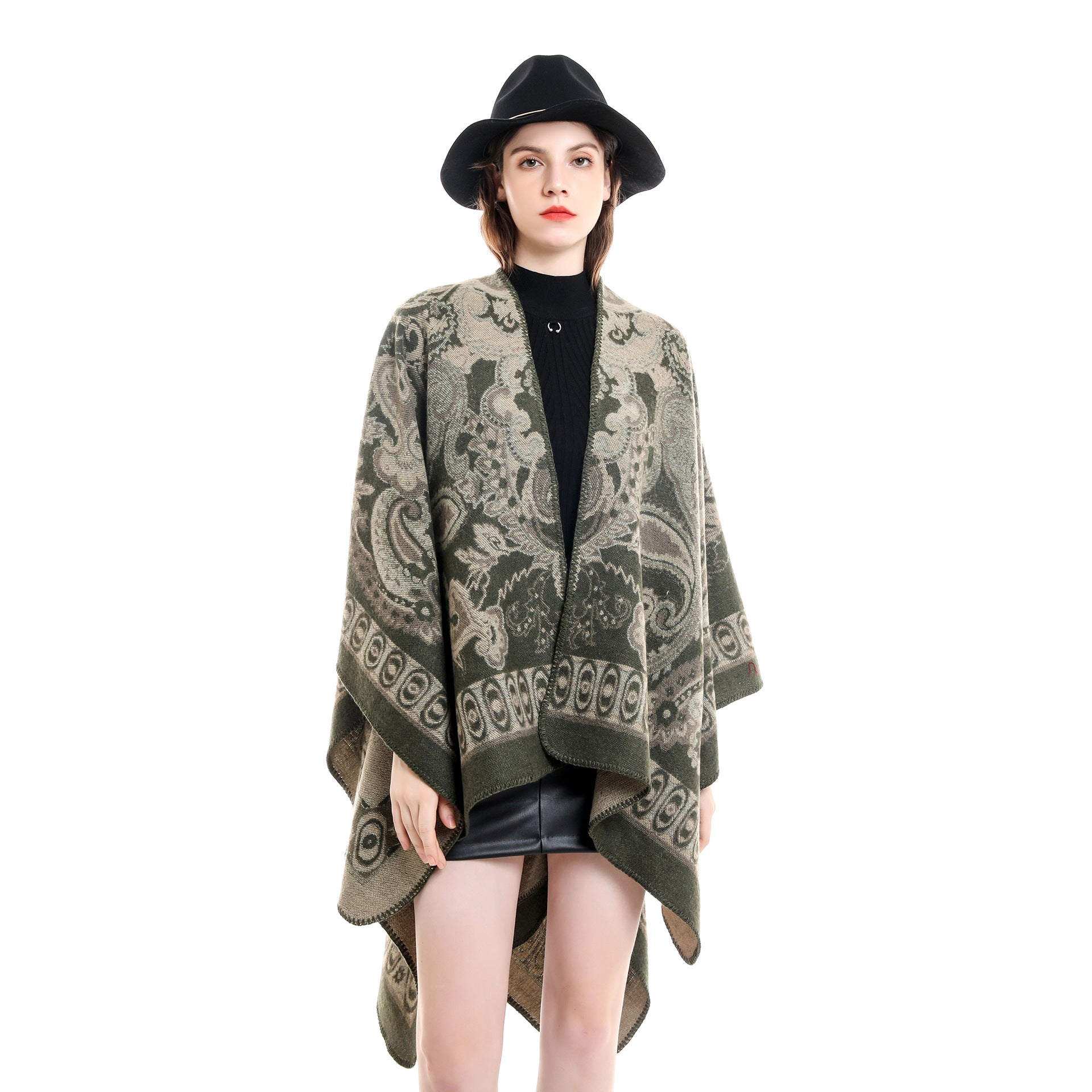 Women's elegant poncho with an artistic floral pattern and luxurious feel (size not specified)