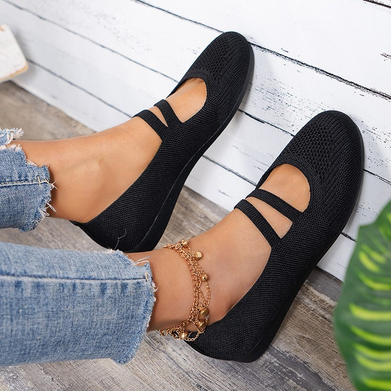Valenzora | Flat slippers with strap across the instep and flat sole for women