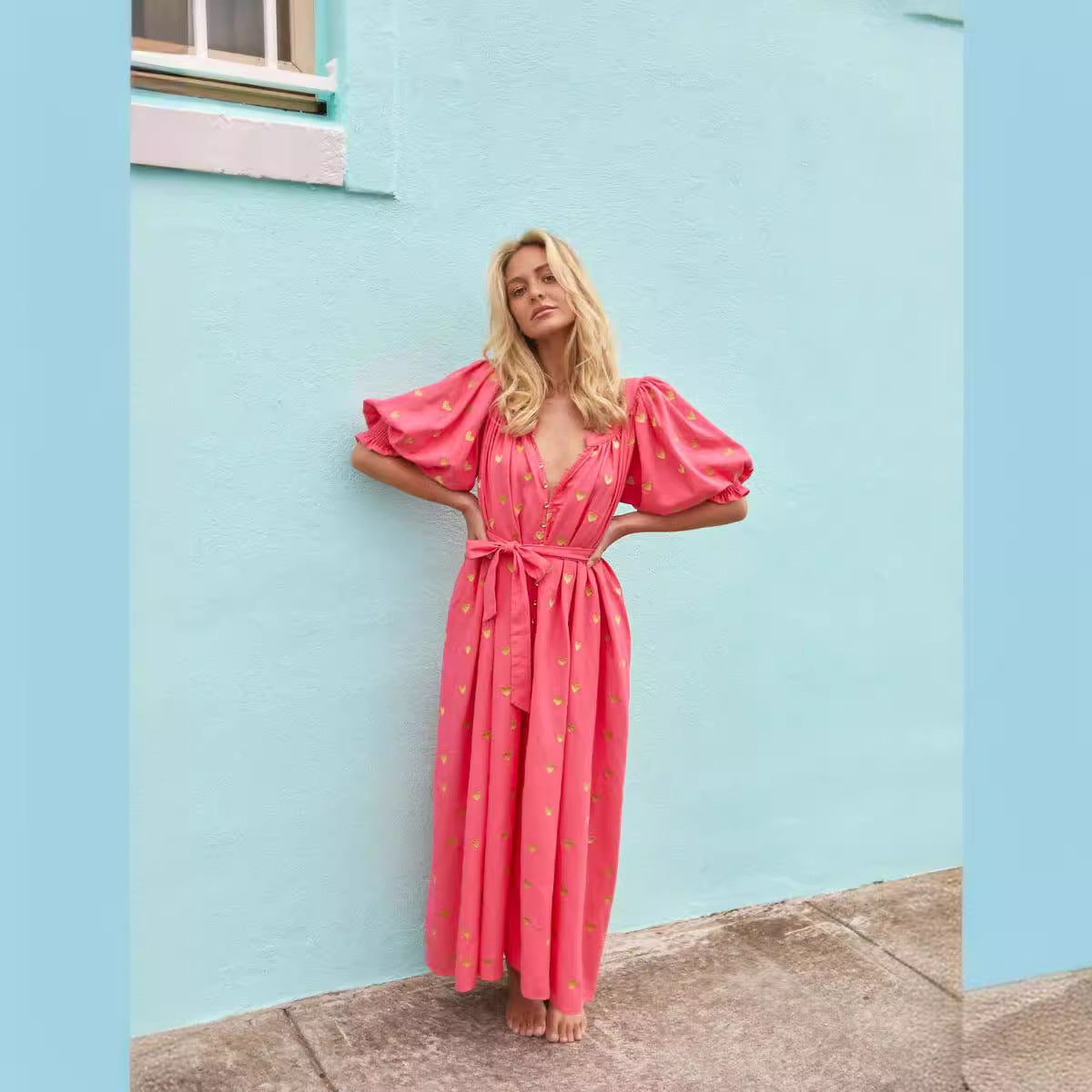 Damen-Sommerkleid mit Puffärmeln und Golddetails, Größe