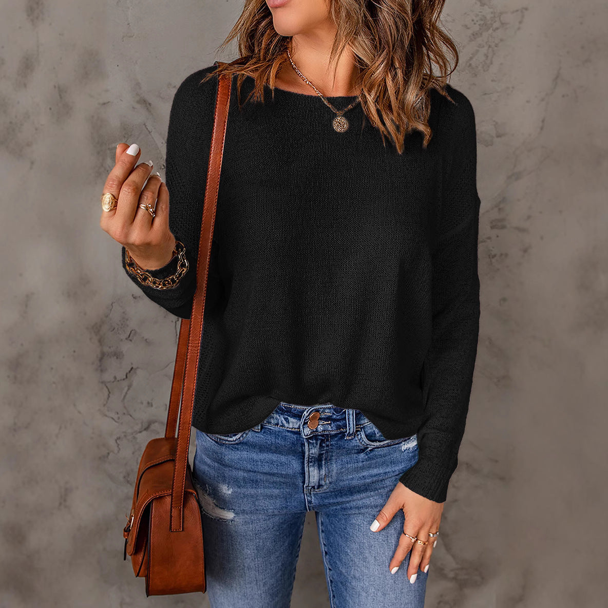 Women's casual knit top with a relaxed fit and fine rib pattern, size S