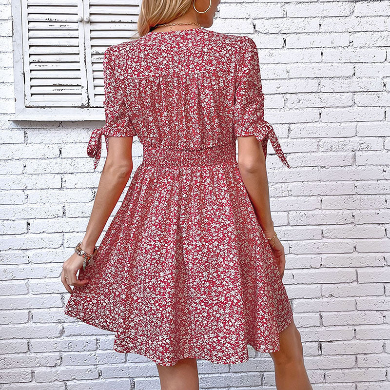 Damen-Blusenkleid mit Blumenmuster und verspielten Rüschen, Größe
