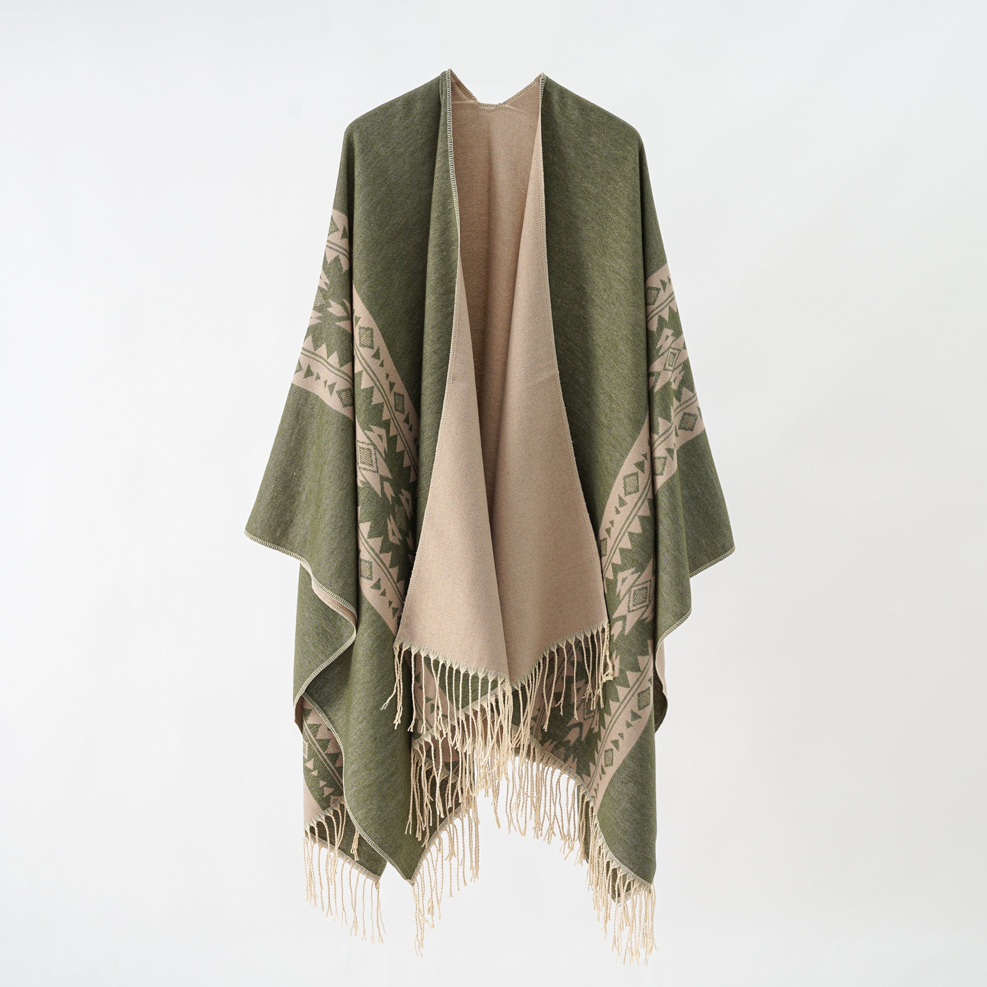Eleganter Damen-Strickponcho mit künstlerischen Fransen und floralen Akzenten Valenzora