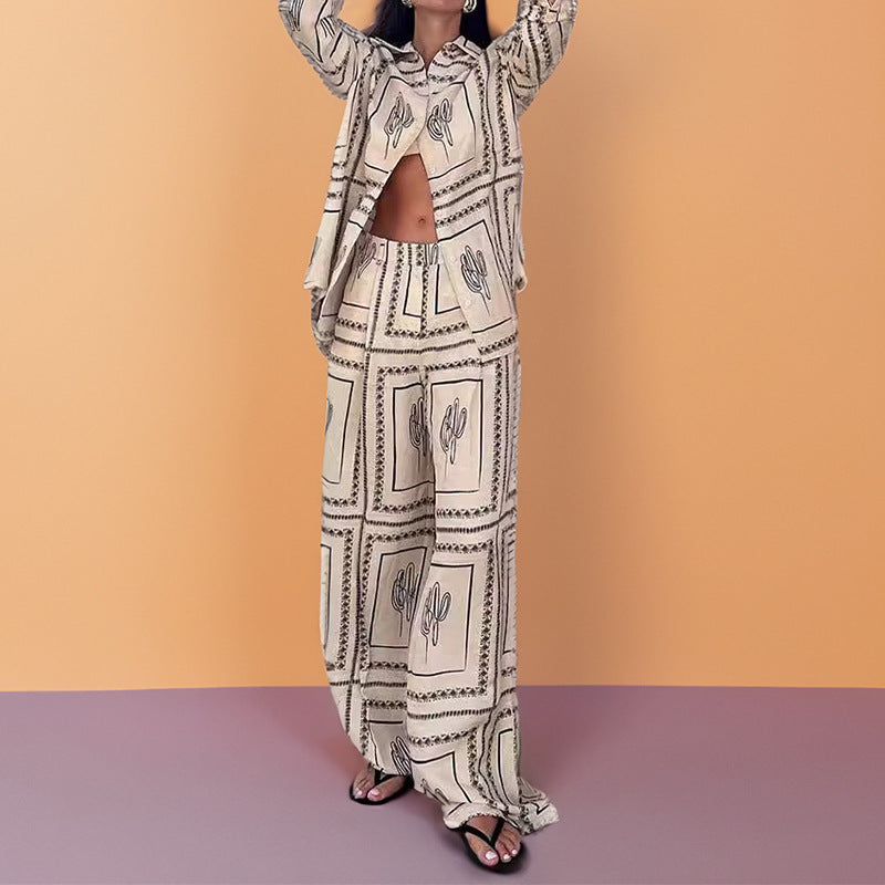 Women's elegant set consisting of a casual blouse and wide-leg trousers, size [size missing]