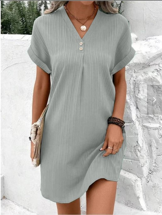 Women's short-sleeved dress with button placket and fine vertical stripe pattern, size