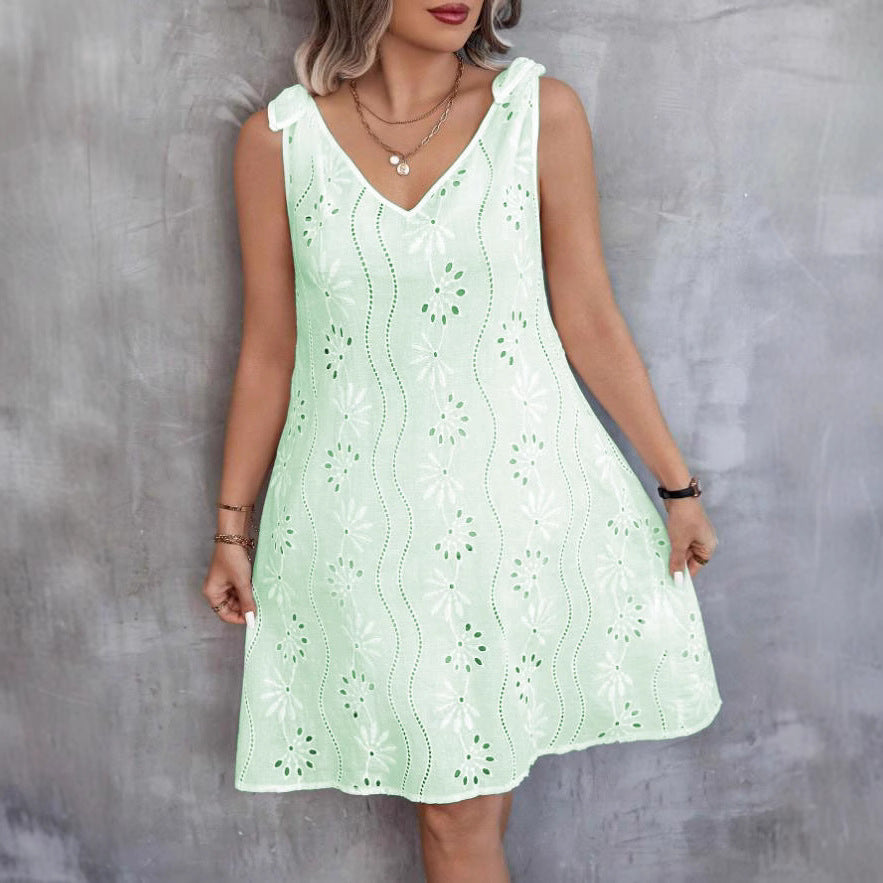 Valenzora | Embroidered Hollow Lace-Up Sleeveless V-Neck Dress