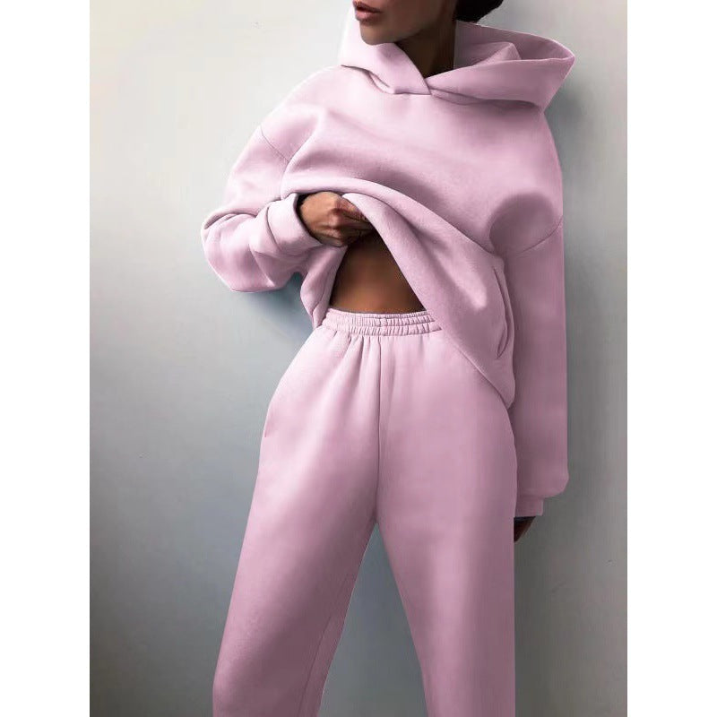 Women's sporty set with hoodie and jogging pants, size