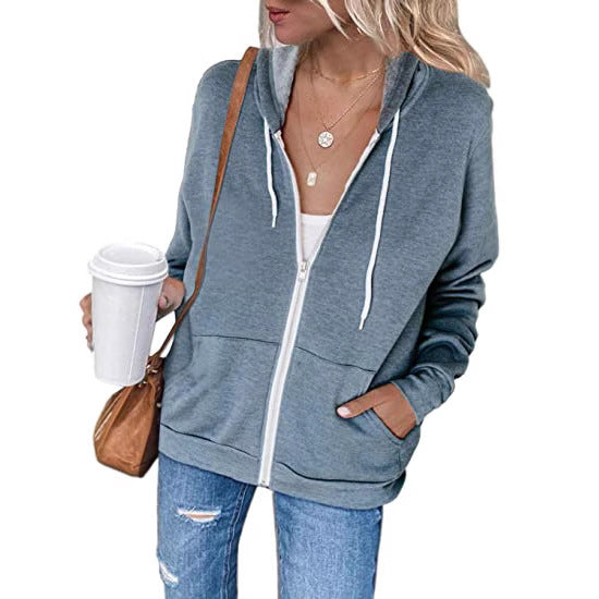 Women's casual hooded sweatshirt with full-length zipper and practical pockets, size S