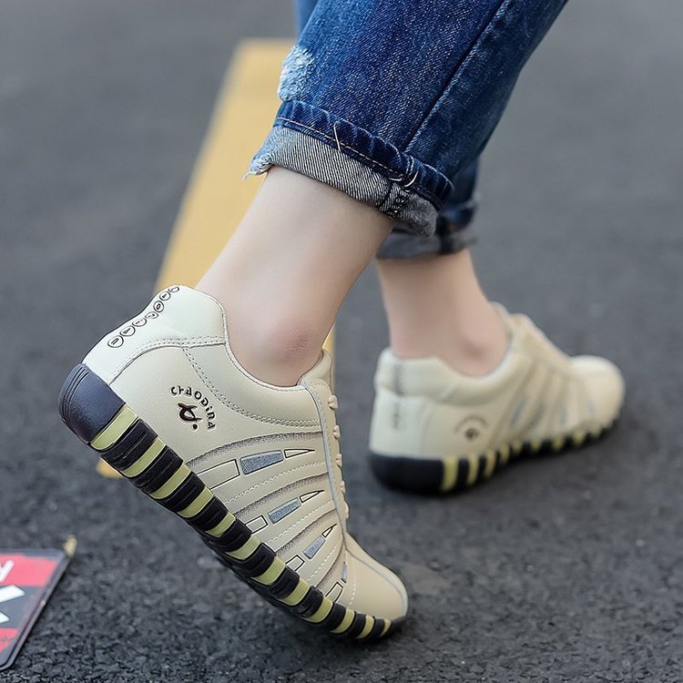 Women's casual shoes size