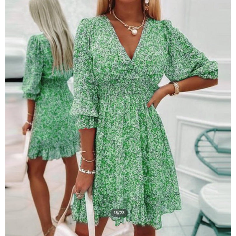 Damen Blusenkleid im romantischen Floral-Design mit V-Ausschnitt und Rüschenärmeln Drune
