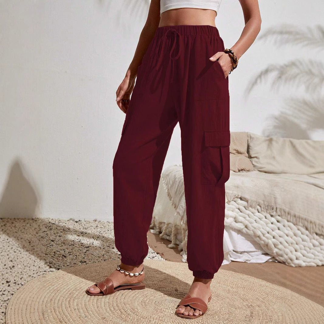 Women's cargo trousers with elasticated waistband and practical side pockets, size S