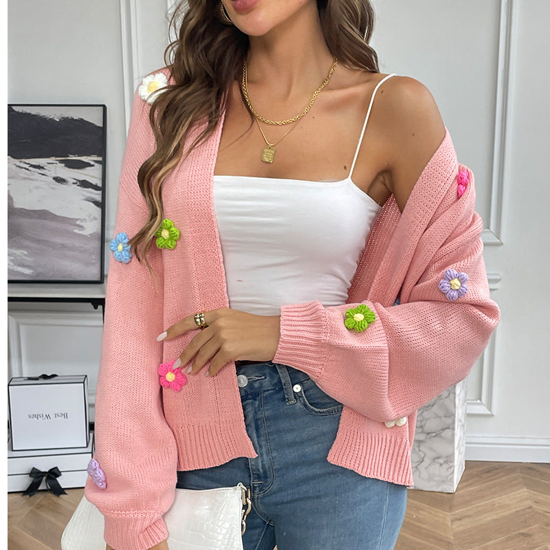 Valenzora | Handgehäkelte gestrickte Blumenstrickjacke