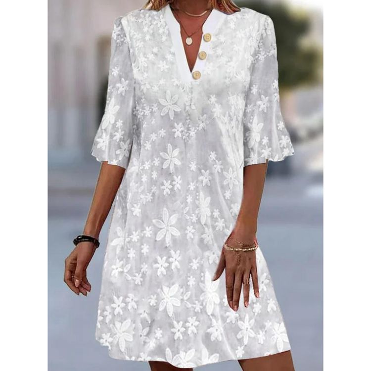 Valenzora | Embroidered three-quarter sleeve V-neck button dress
