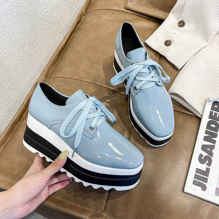 Women's fashionable platform sneakers with a chic shine and comfortable sole construction, size Valenzora