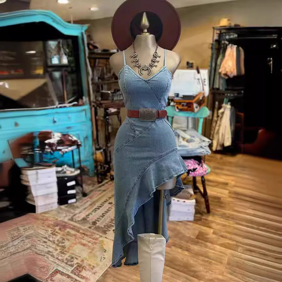 Valenzora | Jeanskleid mit Rüschensaum und Schlitz