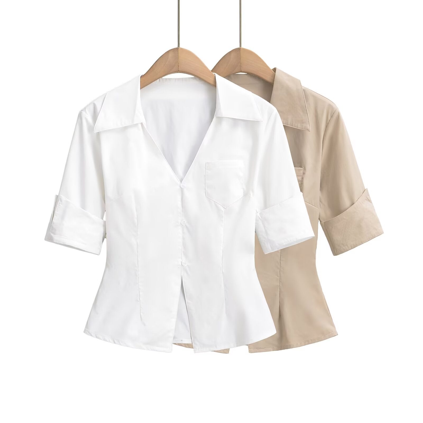 Women's blouse with classic lapel and timeless cut, size