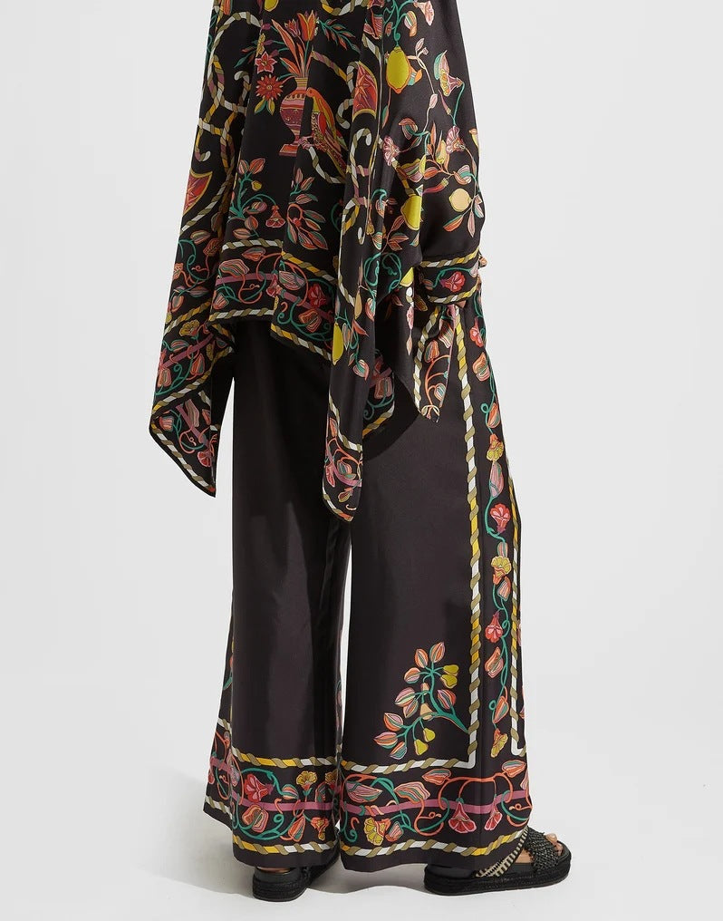 Valenzora | Stand-up collar top and trouser set