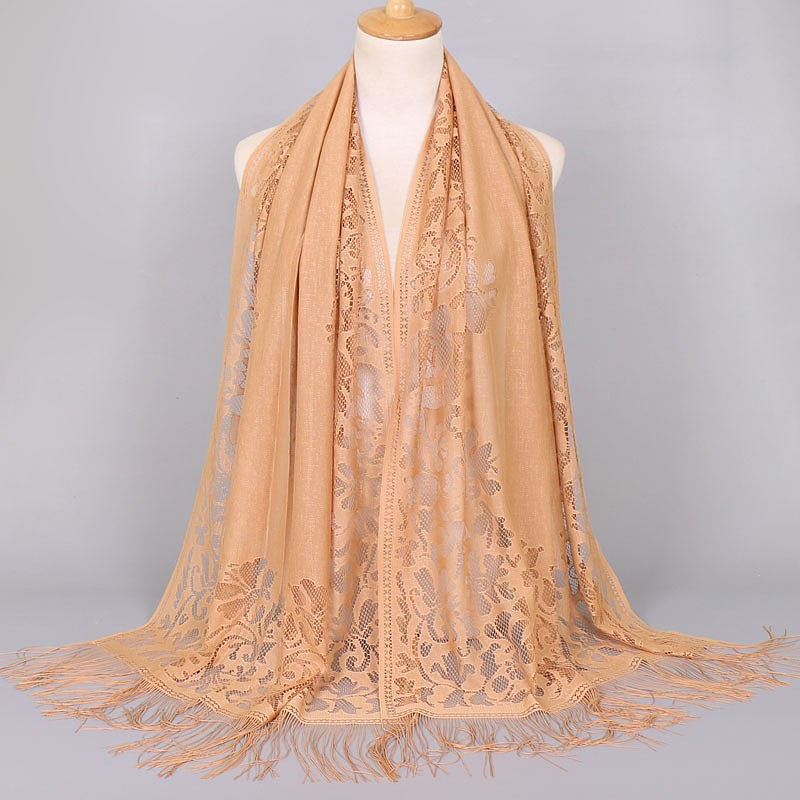 Women's long lace scarf with fringed edges, size