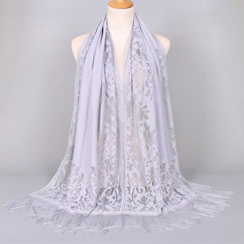 Women's long lace scarf with fringed edges, size