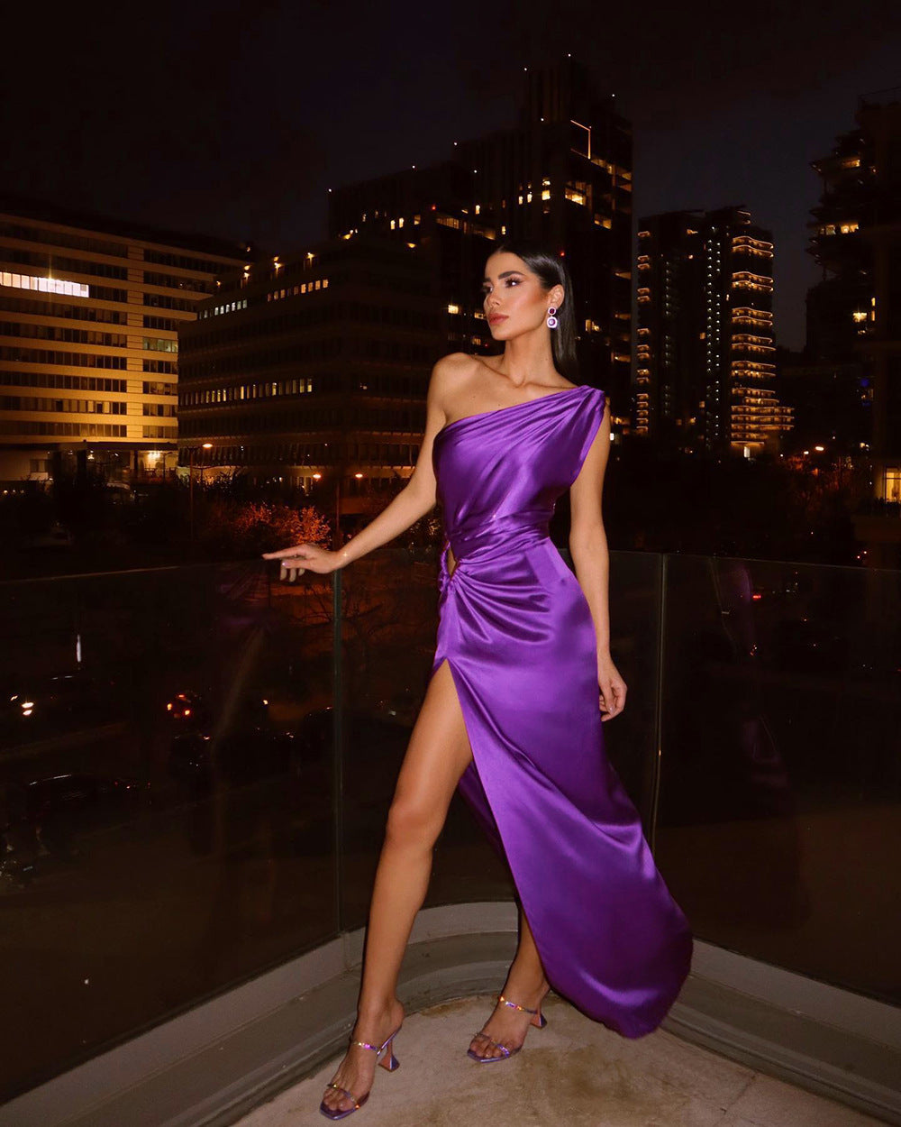Valenzora | Asymmetrical shoulder evening dress